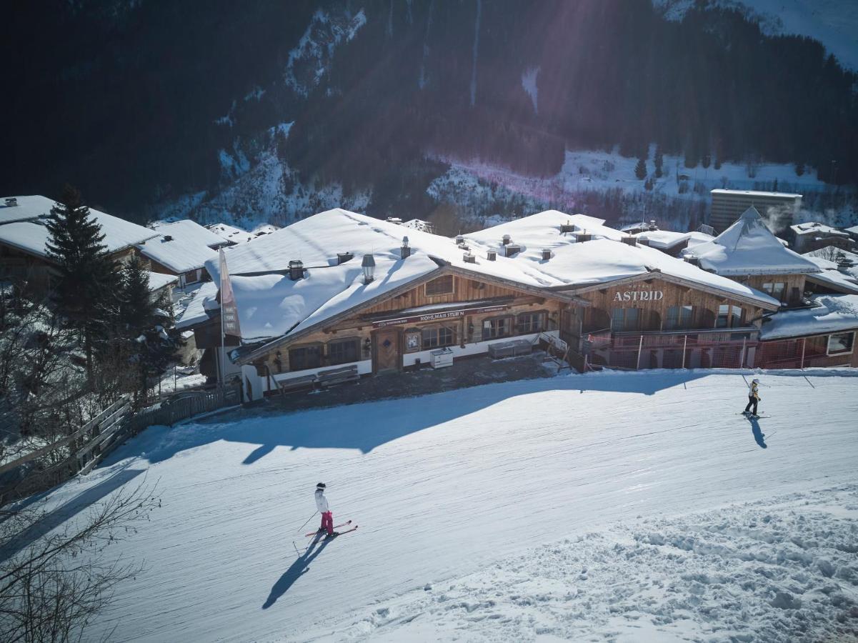 Hotel Astrid - Inklusive Kostenfreier Jokercard Saalbach Hinterglemm Kültér fotó